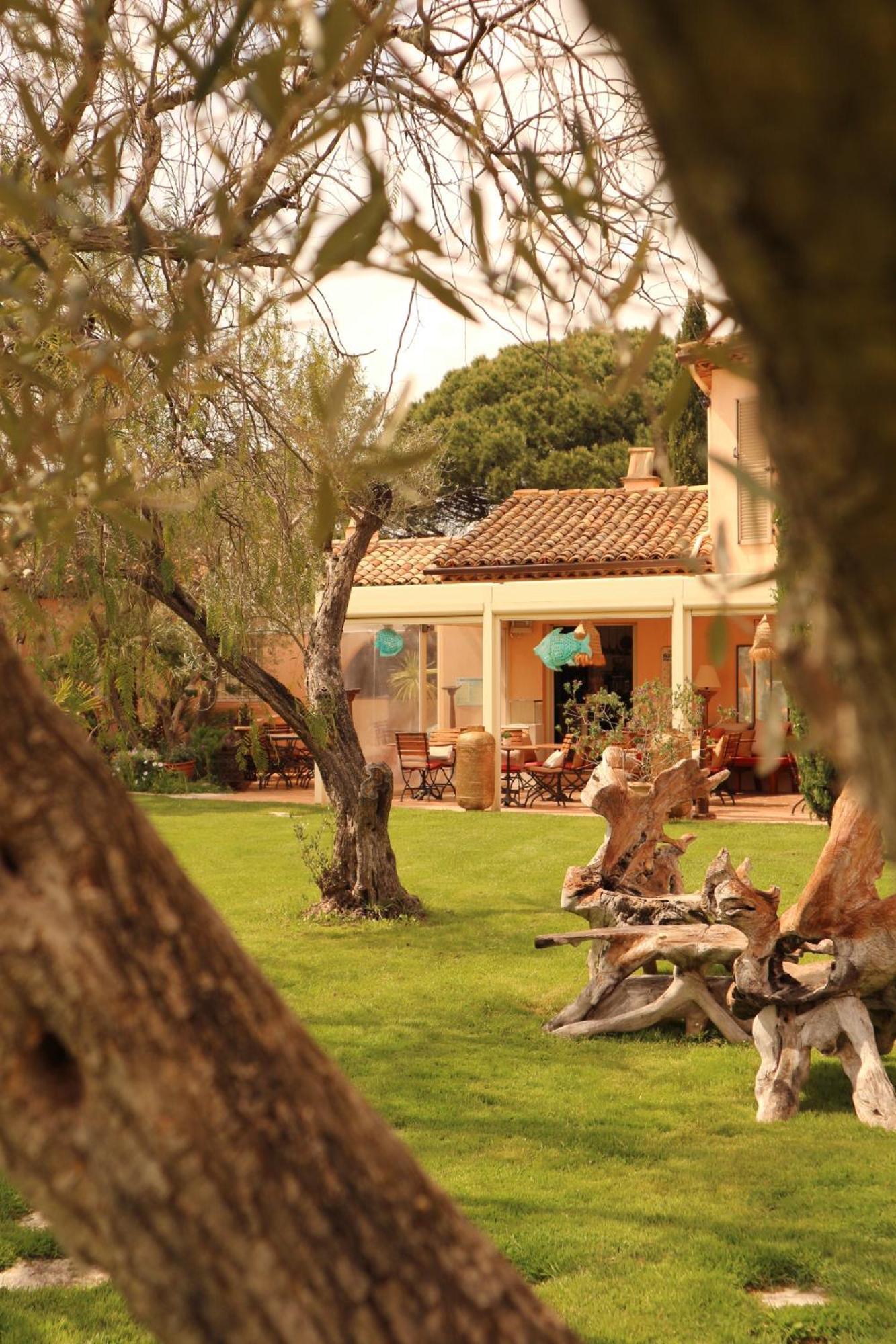 Hotel La Garbine Ramatuelle Exterior foto